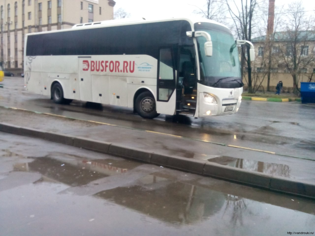 Автобус бусфор ру. Busfor автобусы. Автобус Москва Санкт-Петербург. Busfor автобусы Питер. Busfor автобусы фото.